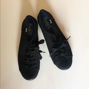 Keds canvas sneakers ok black. Never been worn.